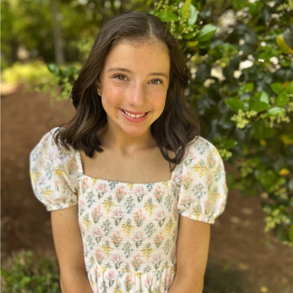 Meet your Posher, Eloise